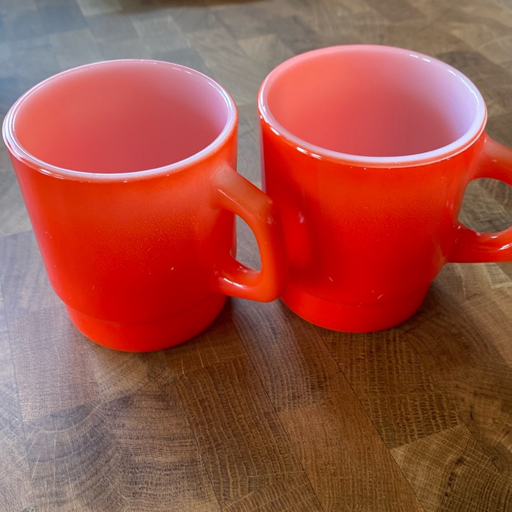 Anchor Hocking vintage mugs